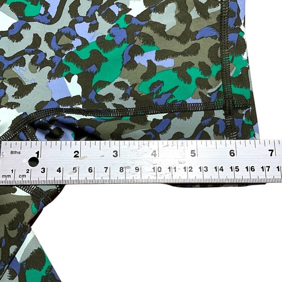 AERIE OFFLINE Camo Bike Shorts w/ Side Leg Pockets US Sz XXL - Picture 7 of 10